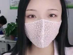 A lewd tutor at a cram school relieved his students' academic stress by having unprotected sex with him. madou