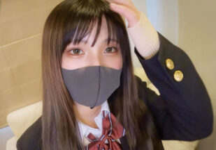 Tokyo Girl's Guide: Mayu, 20-year-old university student