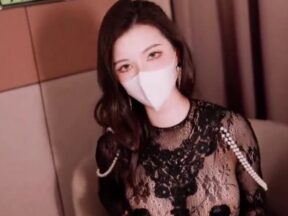 Banana Show xjx794's subordinate's wife is a slutty bitch that her boss can fuck at will. madou